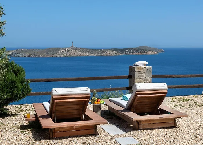 Aegean View - Seaside Apartment In Syros