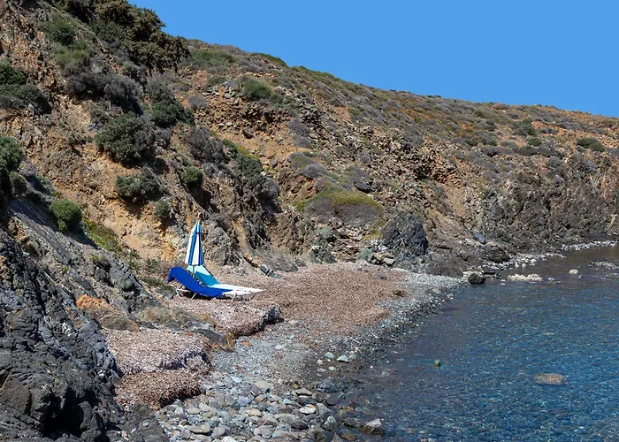 Aegean View - Seaside Apartment In Syros